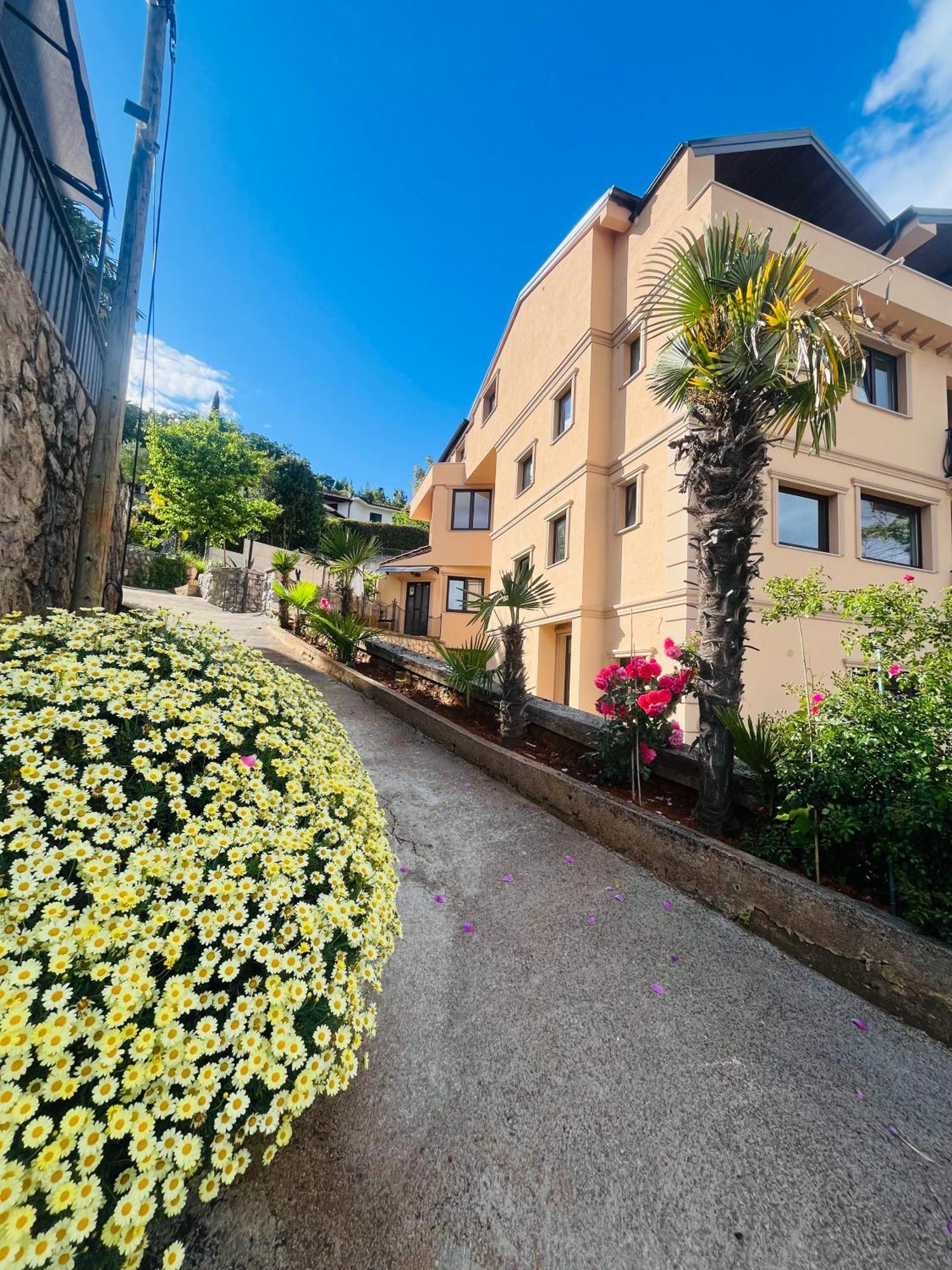Villa Veronika Lovran Kültér fotó